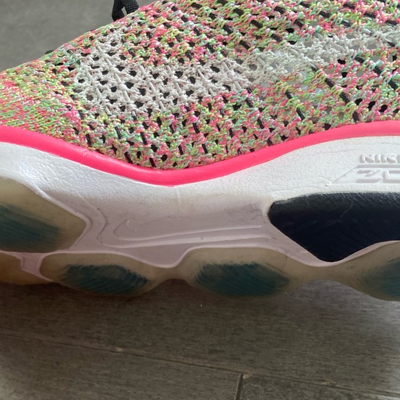 NIKE FLYKNIT ZOOM - RUNNING SHOES - Picture 6 of 7